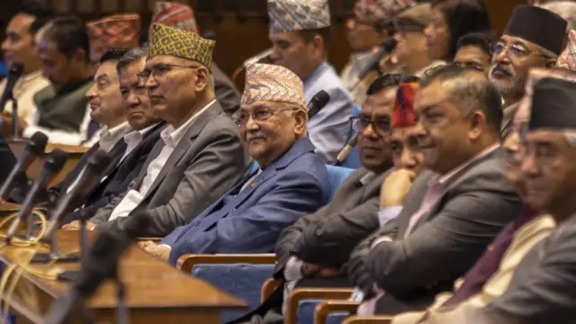 संसद्‌मा नेताहरू 