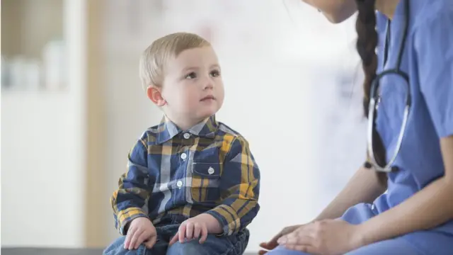 Ребенок и врач