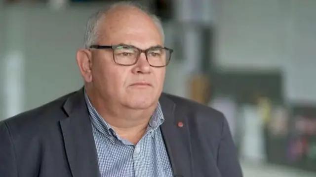 பால் அபோட்