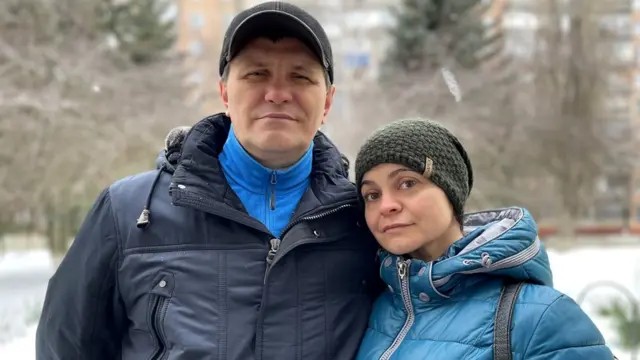 Anna Hierovkina y Evgeny Hierovkin, padres del soldado Valery Hierovkin.