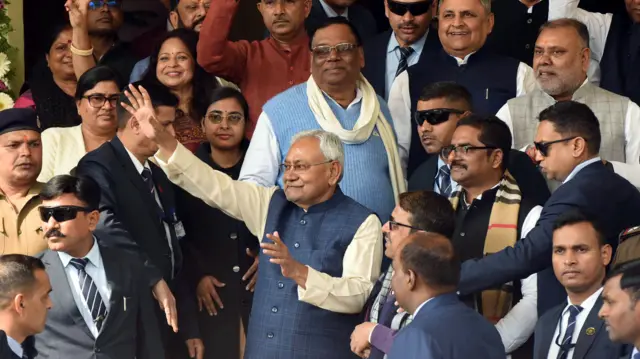 नीतीश कुमार