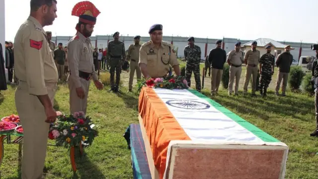 જાવેદ અહમદને શ્રદ્ધાંજલિ