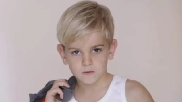 ኣደኡ ሆሊ ዳንስ "ተቓላሳይ ክኸውን ዝተወልደ" ኢላ ትገልጾ