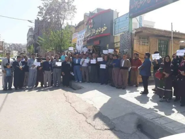 تجمع معلمان