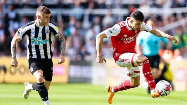 Taphataa Niwukasil (bitaan), taphataa arsenaal (mirgaan)