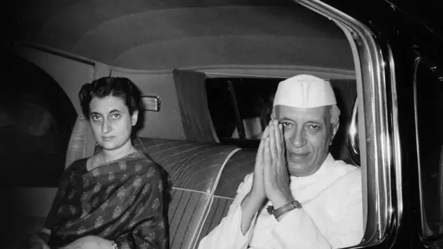 નહેરુ અને ઇંદિરા ગાંધીની આર્થિક નીતિ બદલી અને લાગુ કર્યા આર્થિક સુધારા