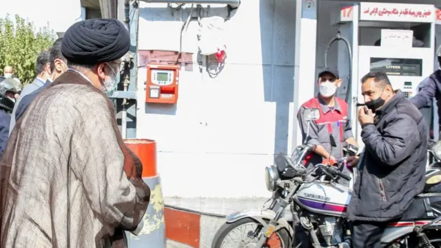 پمپ بنزین میدان فردوسی