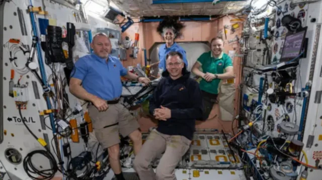 బుచ్ విల్‌మోర్, సునీతా విలియమ్స్, అలెగ్జాండర్ గోర్బునోవ్, నిక్ హేగ్