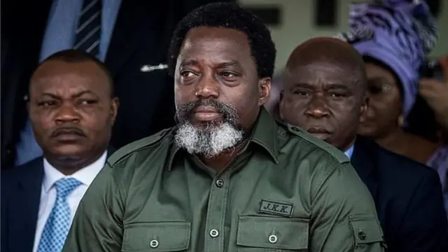 Perezida Joseph Kabila ari ku butegetsi guhera mu mwaka wa 2001 ubwo se Laurent-Désiré Kabila wari Perezida wa Kongo yicwaga