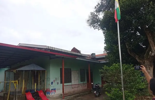 စယ်လန့်ကမူကြိုကျောင်းကိုလက်နက်ကြီးထိမှန်မှု