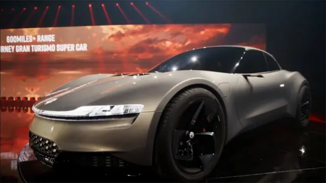 فیسکر رونین سه موتور الکتریکی دارد که در مجموع ۱۰۰۰ اسب بخار نیرو تولید می‌کنند