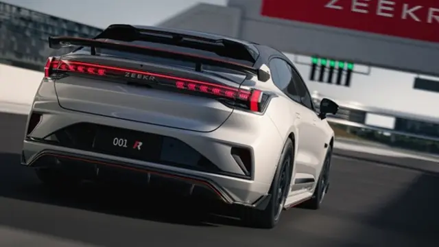 مدل اسپرت زیکر