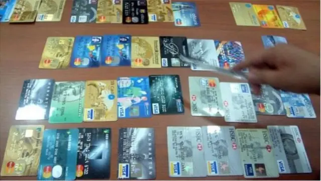 ਕਰੈਡਿਟ ਕਾਰਡ ਅਤੇ ਡੈਬਿਟ ਕਾਰਡ