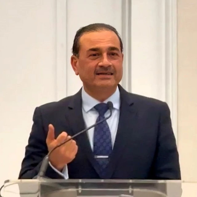 عاصم منیر