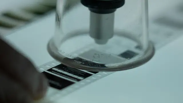 Плівка містить інструкції щодо зчитування даних