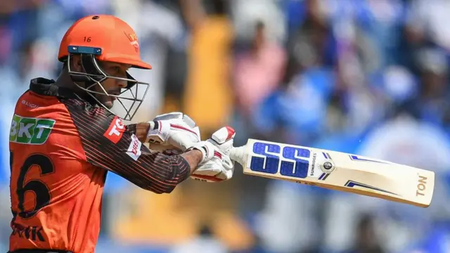 मुंबई इंडियन्स, हैदराबाद, आयपीएल