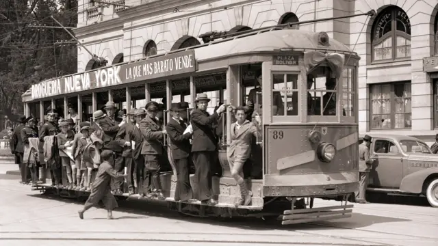 Tranvia de los 30 en Bogota