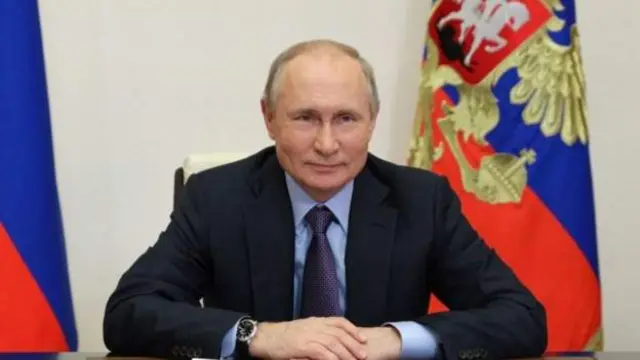 ولادیمیر پوتین، رئیس جمهوری روسیه در نشست شانگهای گفت که روسیه "نیاز دارد" با اداره طالبان در افغانستان کار کند