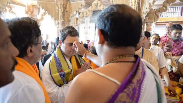 દ્વારકાધીશ મંદિરમાં રાહુલ ગાંધી
