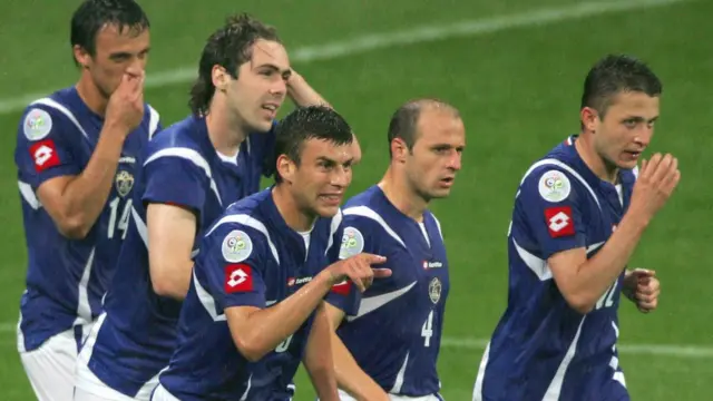 Србија и Црна Гора против Обале Слоноваче