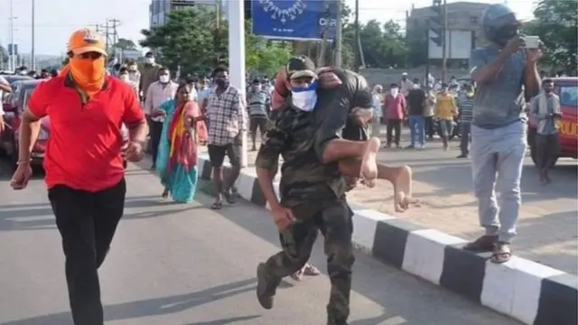 విశాఖ గ్యాస్ ప్రమాదం