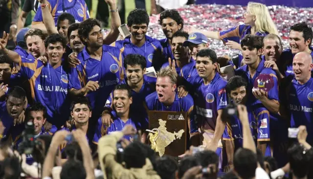 आईपीएल 2008 को शेन वॉर्न की कप्तानी में राजस्थान रॉयल्स ने जीता था