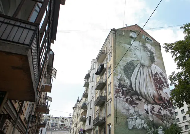 мурал леся українка