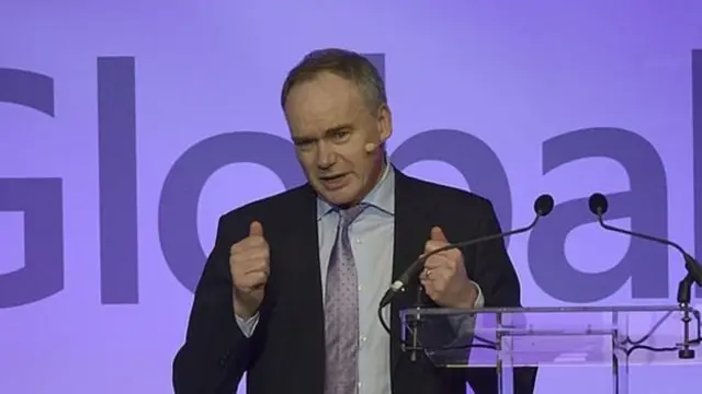 পিয়ার্সনের প্রধান জন ফ্যালন