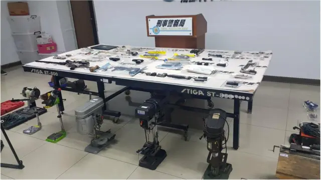 改造操作槍的技術門檻相對來講比較低、所需的機械也比較少。