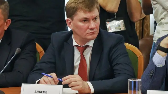 Олександр Власов
