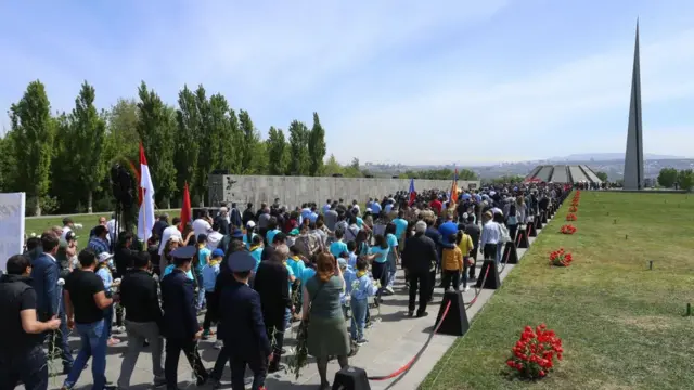 শনিবার দিনটি আরমেনিয়ায় ১৯১৫ সালের ঘটনাবলীর স্মারক দিন হিসেবে পালিত হয়