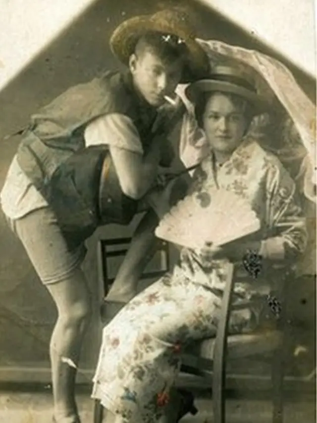 Apasha y Apashka, íconos de la moda en la mitad de los años 20.