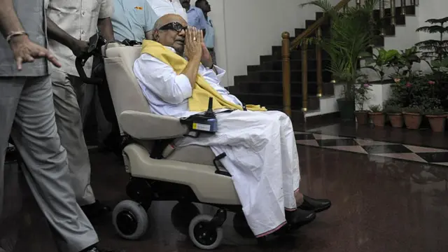 डीएमके करुणानिधि