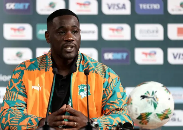 Le sélectionneur de la Côte d'Ivoire, Emerse Fae, tient une conférence de presse le 10 février 2024, à la veille de la finale de la Coupe d'Afrique des Nations (CAN) 2024 opposant la Côte d'Ivoire au Nigeria.