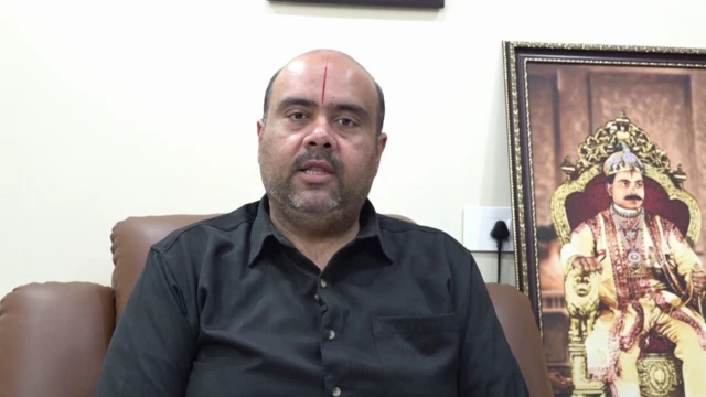 బొబ్బిలి రాజవంశం వారసులైన బేబీ నాయన, విజయనగరం