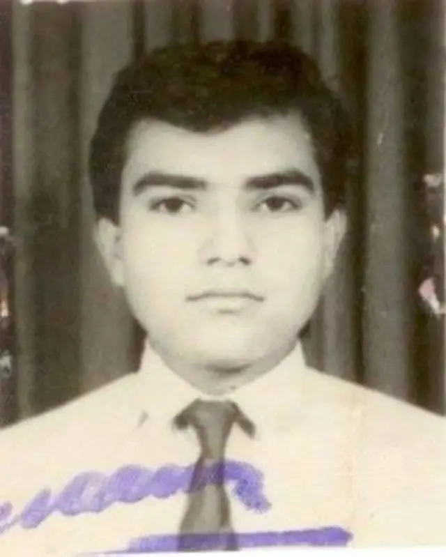 انتھونی نے سوئیڈش کالج سے گارمنٹس ٹیکنالوجی انجنیئرنگ میں ڈپلومہ کیا