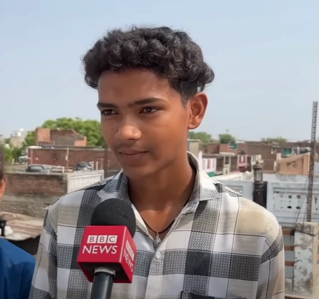 બીબીસી ગુજરાતી અમદાવાદ પ્લેન ક્રૅશ વિમાન દુર્ઘટના ઍર ઇન્ડિયા મોબાઈલ વીડિયો