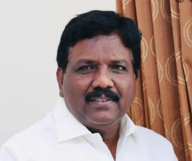 பழங்குடியினர் படிப்பறிவு