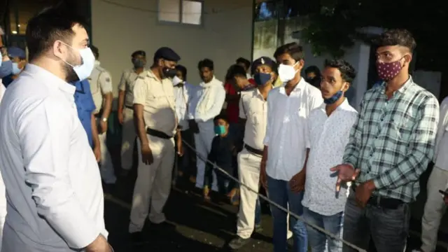 तेजस्वी यादव