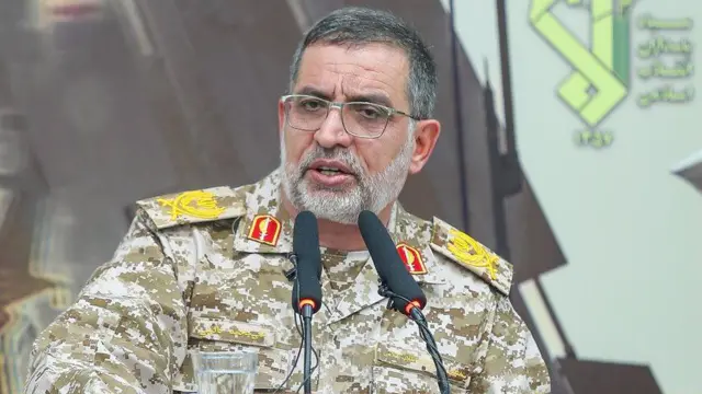علی محمد نائینی سخنگوی سپاه پاسداران