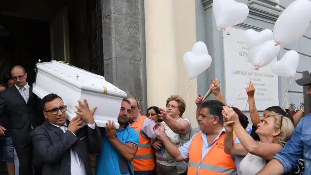 Tiziana Cantone'nin cenaze töreni