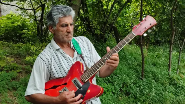 Hüseyn Abdürrəhmanov, Xocornu kəndi - Gürcüstan