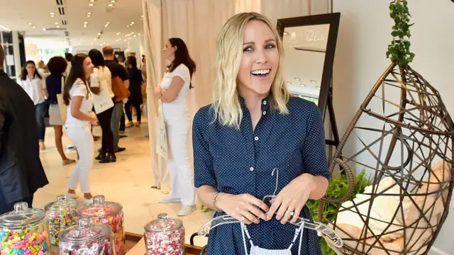 La bloguera de moda Jacey Duprie en un evento de Rue La La en junio de 2016, Boston.