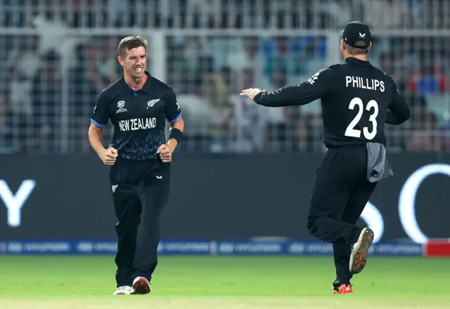 மிட்செல் சான்ட்னர் - நியூசிலாந்து - டி20 உலகக் கோப்பை