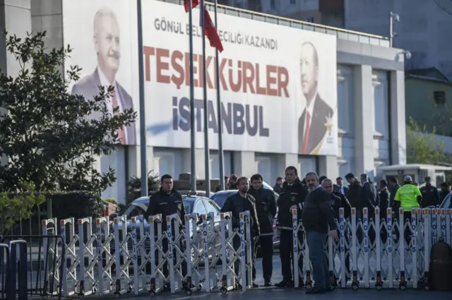 akp istanbul adayı kim?