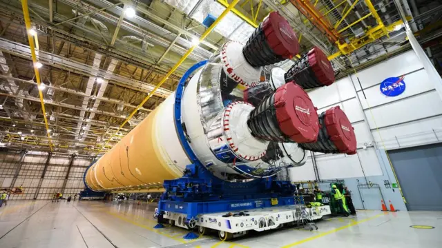 Основная ступень SLS в январе