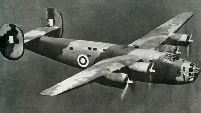 लिबरेटर विमान