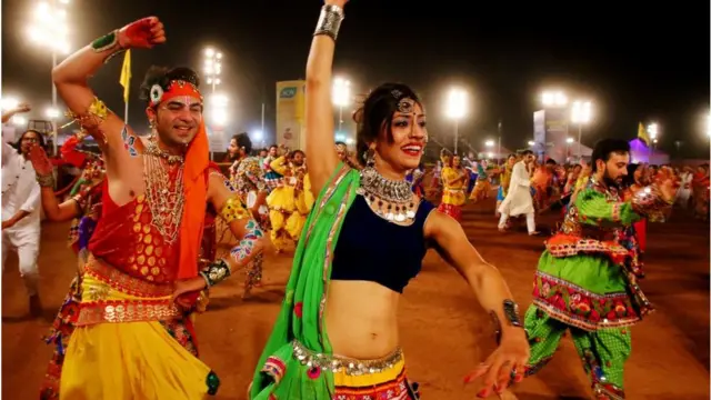 કથિત 'લવજેહાદ'ની પ્રવૃત્તિ રોકવા માટે પ્રતિબંધ લદાયાની દલીલ