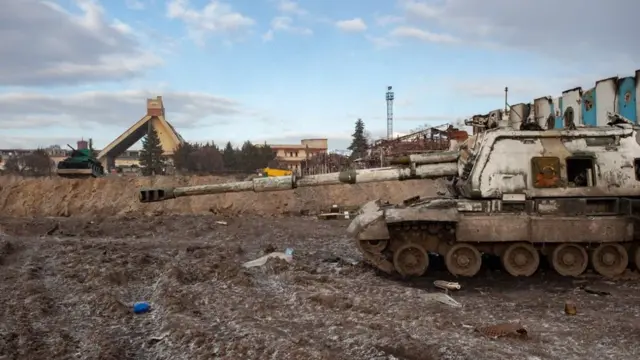 Так виглядає площа біля вокзалу у Тростянці