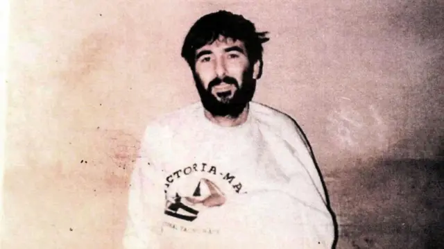 رون آراد خلال فترة احتجازه في لبنان